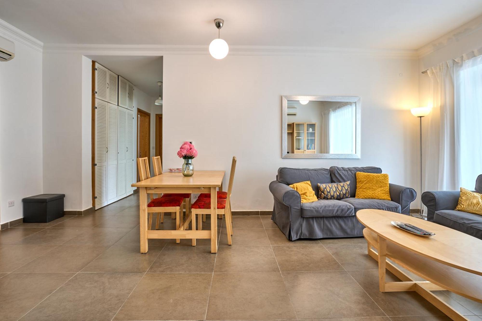 Fortcambridge 2br, Pool, Terrace