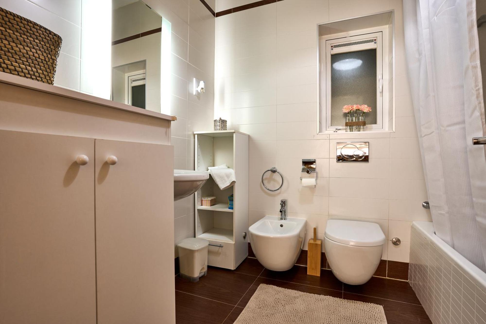 Fortcambridge 2br, Pool, Terrace * Sliema