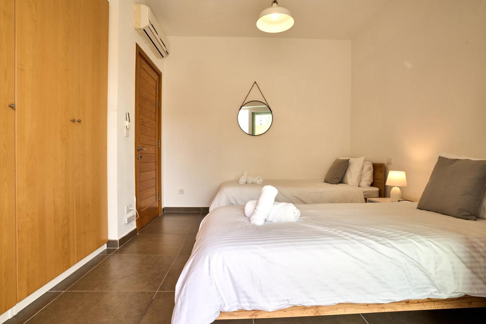 Fortcambridge 2br, Pool, Terrace Apartman Sliema